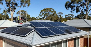 Solar panels weight: a practical guide to sizes, roof loads and installation